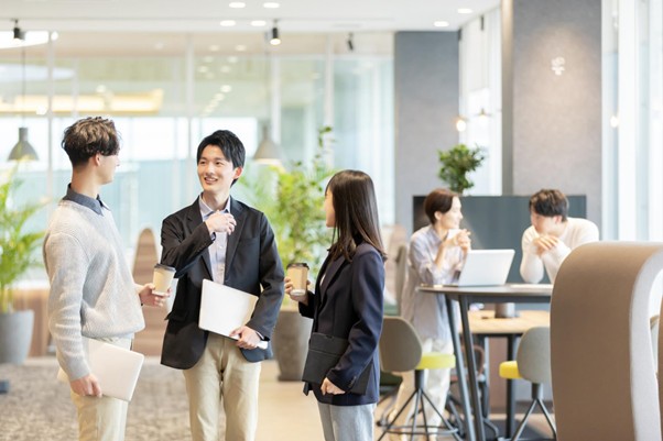 社員が働くイメージ